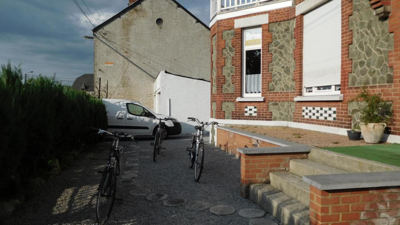 Le Faubourg La Cle Des Sens Bed & Breakfast エクステリア 写真